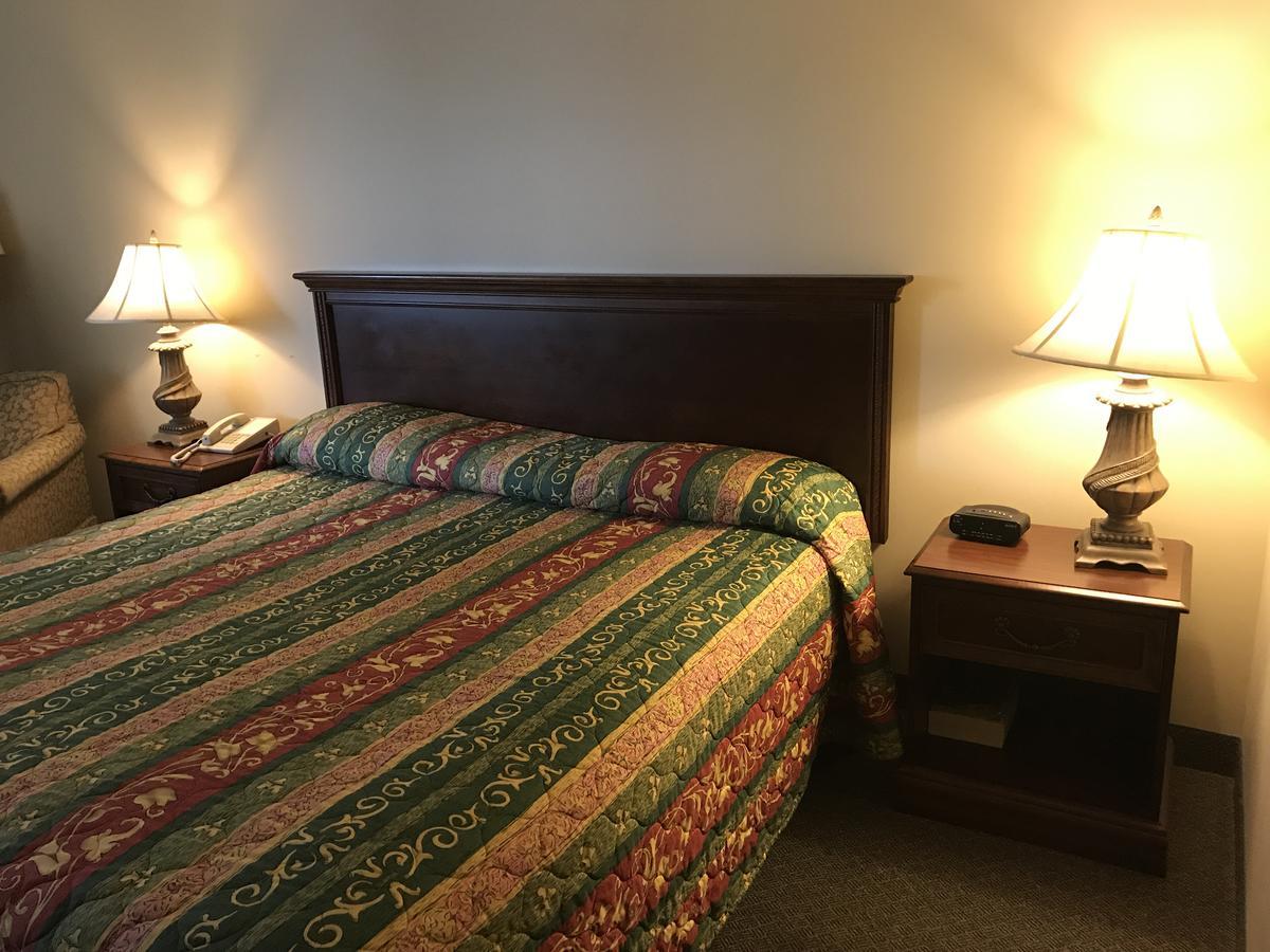 Lititz Inn And Suites Екстериор снимка